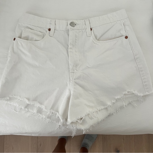 BLANK NYC The Reeve Shorts - 29 - Picture 2 of 3